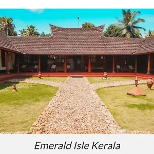 Emerald Isle Hotel Alappuzha