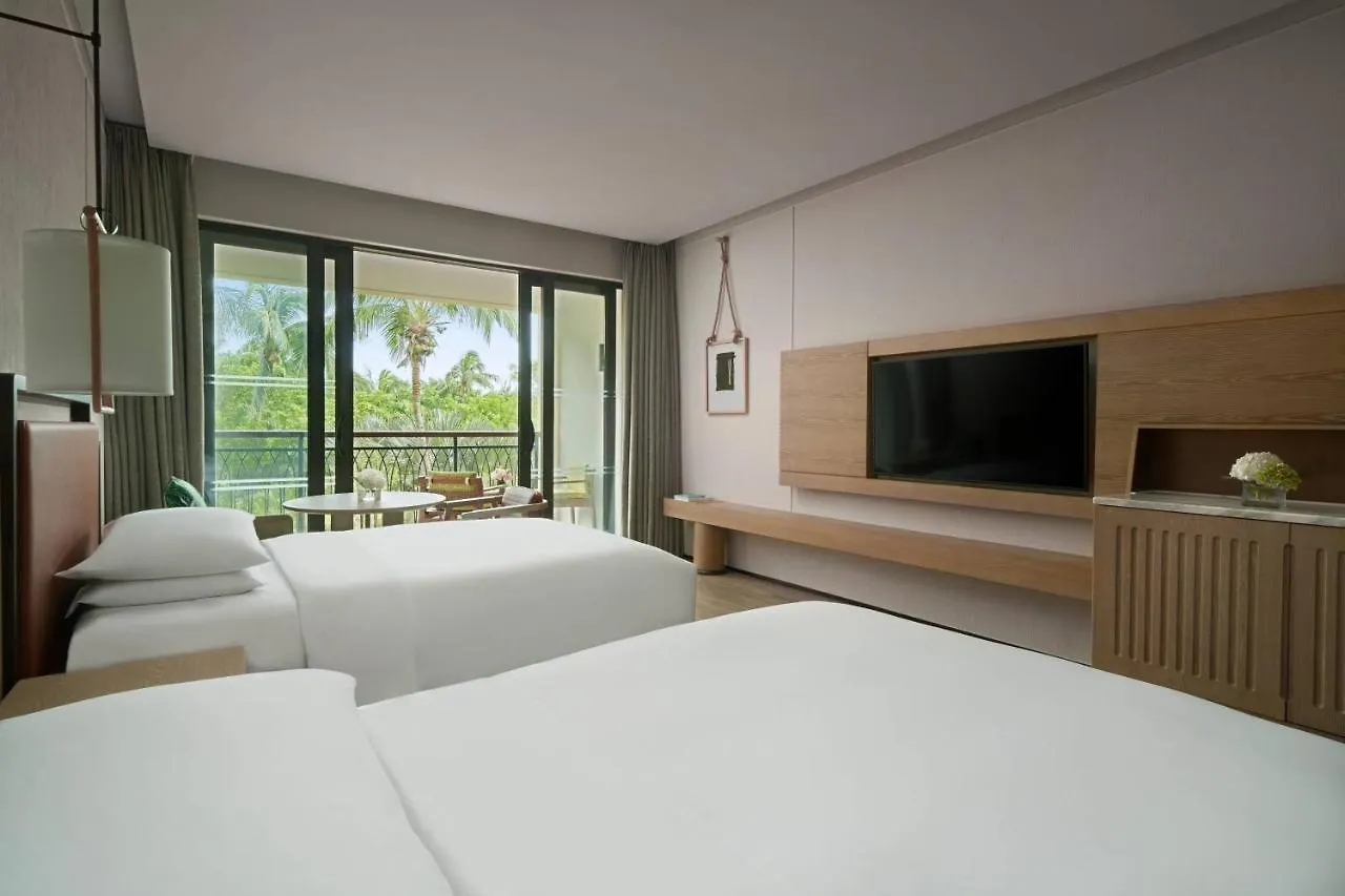 Sanya Marriott Yalong Bay Resort & Spa 5*,