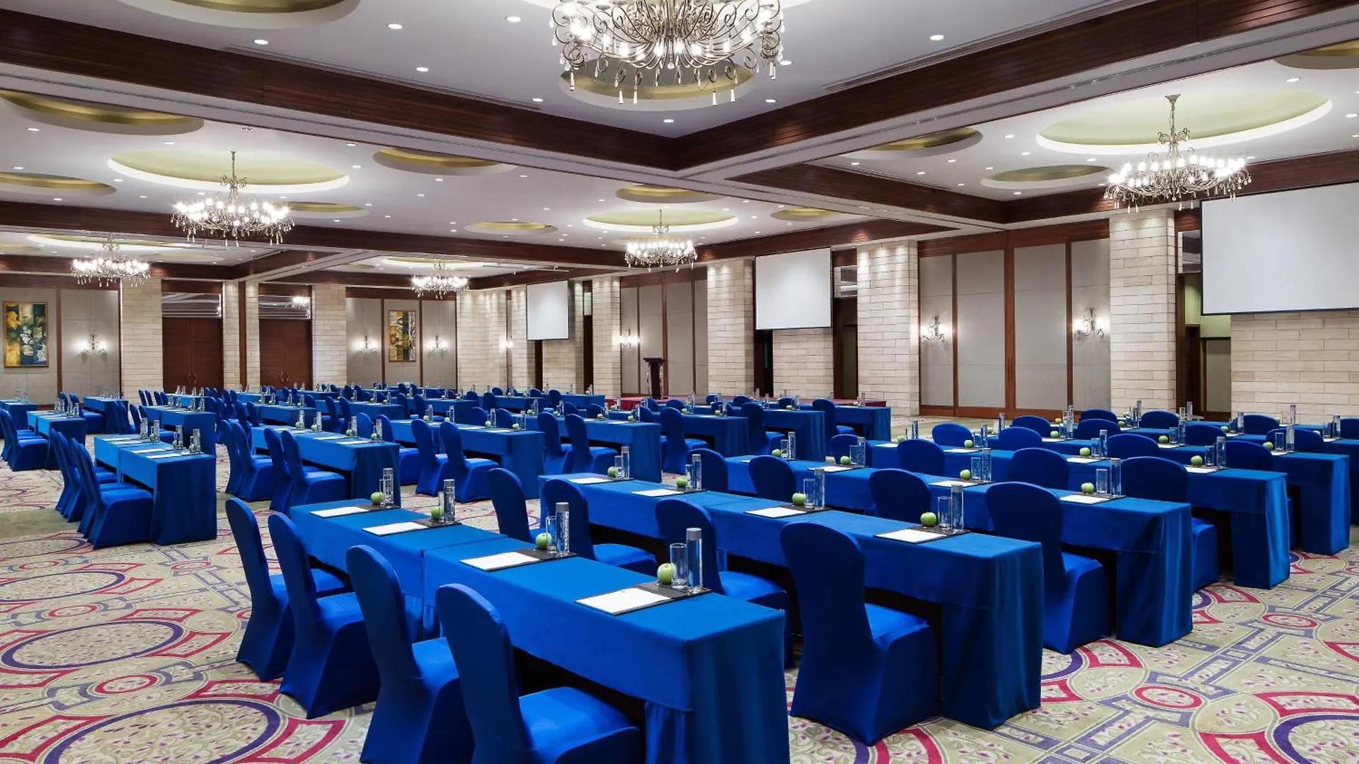 Sanya Marriott Yalong Bay Resort & Spa 5*,